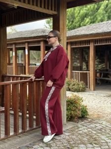 Yaka Fularlı Eşofman Takımı Bordo