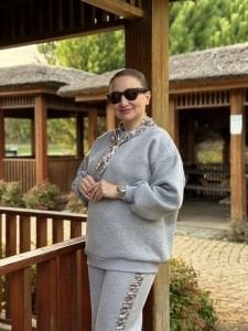 Yaka Fularlı Eşofman Takımı Gri