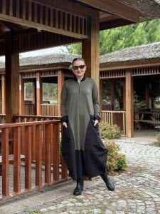 Fermuarlı Oysho tasarım elbise Haki