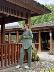 Ayışığı Oysho takım Çağla