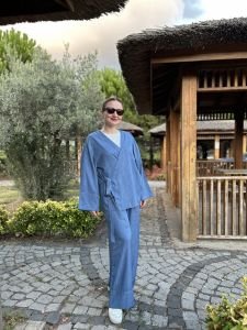 Kruvaze tensel kot takım Mavi