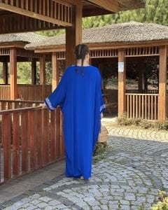 V yaka geniş kalıp elbise 2018 saks