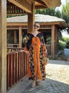 Viskon Tablo tasarım oversize elbise turuncu