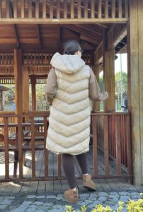 Sütlü kahve şişme yelek