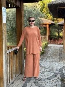 Kraşlı Lotus takım somon