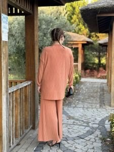 Kraşlı Lotus takım somon