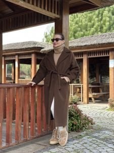 Çikolata kahve kolu düğmeli kaban