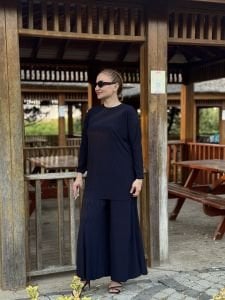 Kraşlı Lotus takım lacivert