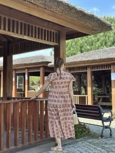 Yavruağzı çıtır desen pamuk elbise