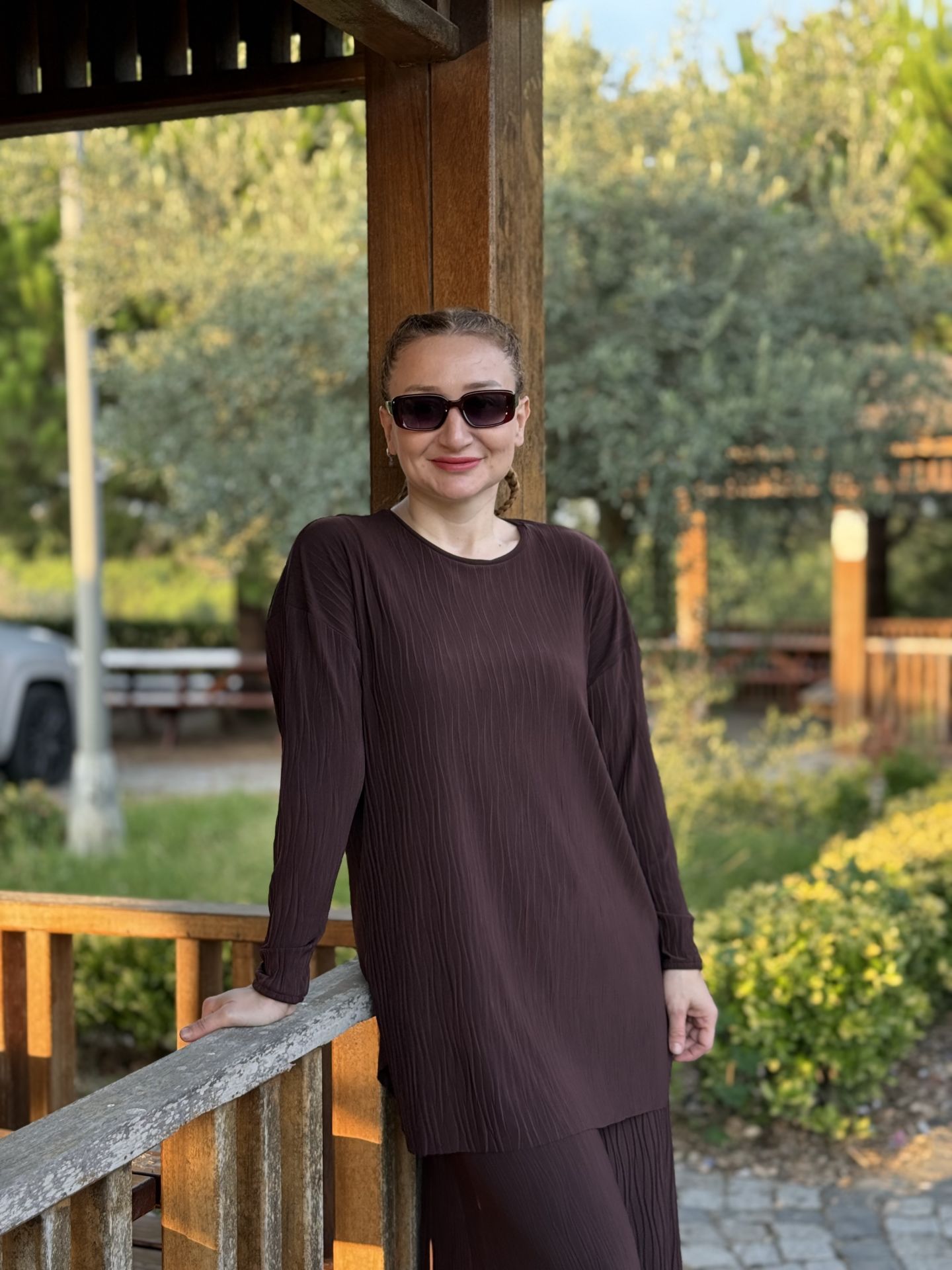 Kraşlı Lotus takım kahve