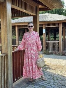 Pembe Nora modal tensel katleya
