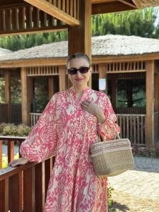 Pembe Nora modal tensel katleya