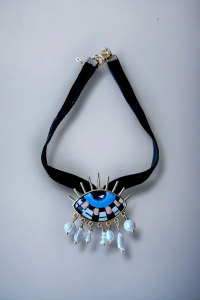 Scarlet Göz Choker Kolye