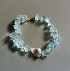 Topaz İnci Kolye