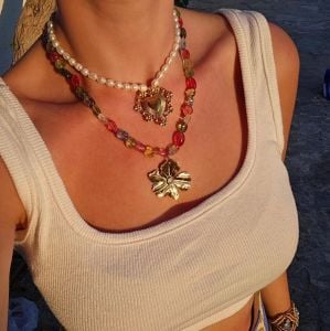 Floral Kuvars Kolye
