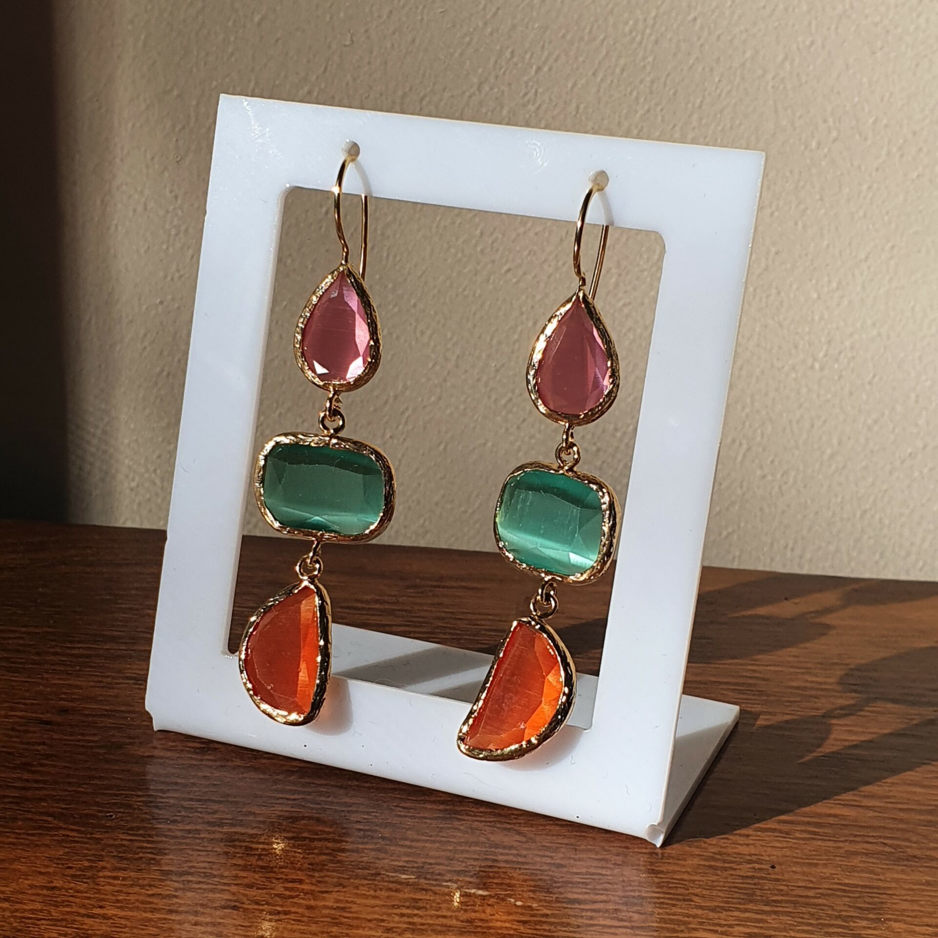 Cat's Eye Küpe Sallantılı Pembe