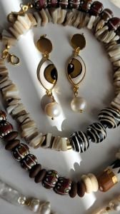 Gold Mini Eye Küpe Beyaz
