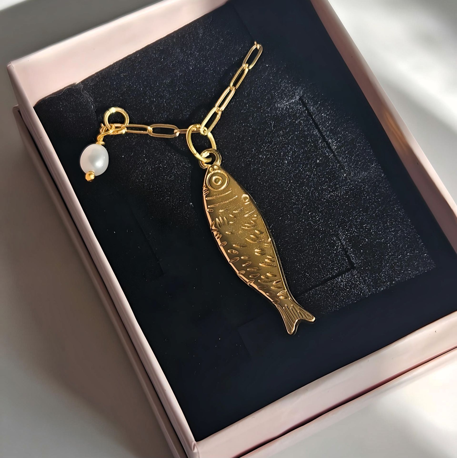 İncili Balık Kolye 60 cm