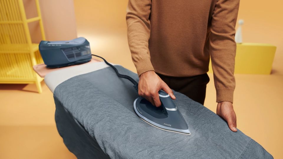 PSG6042/20 PerfectCare 6000 Serisi Buhar Kazanlı Ütü