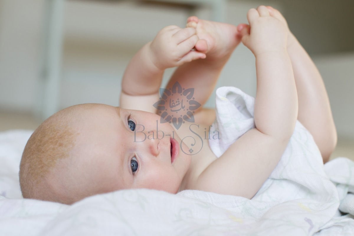 Bebeklerin Neden Saç Derisi Pullanır? Bebeklerde Konak Rahatsızlığı Nedir?