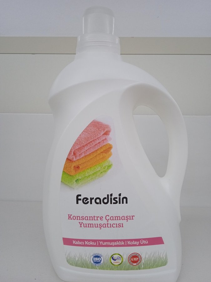 Feradisin Konsantre Çamaşır Yumuşatıcısı 2 lt.