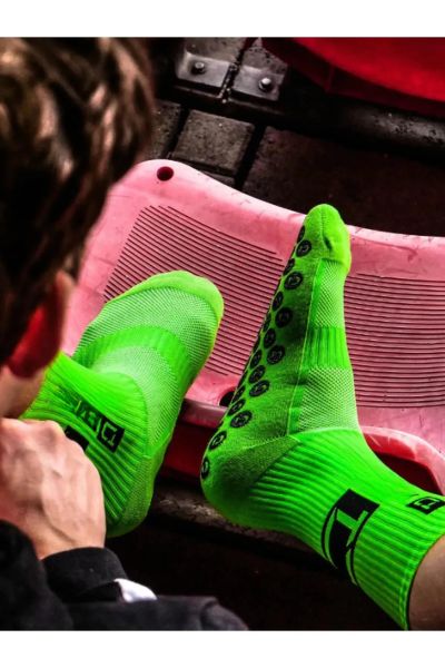 Unisex Anti Slip Socks Kaymaz Silikon Havlu Taban Dikişsiz Maç Pro Sporcu Çorabı