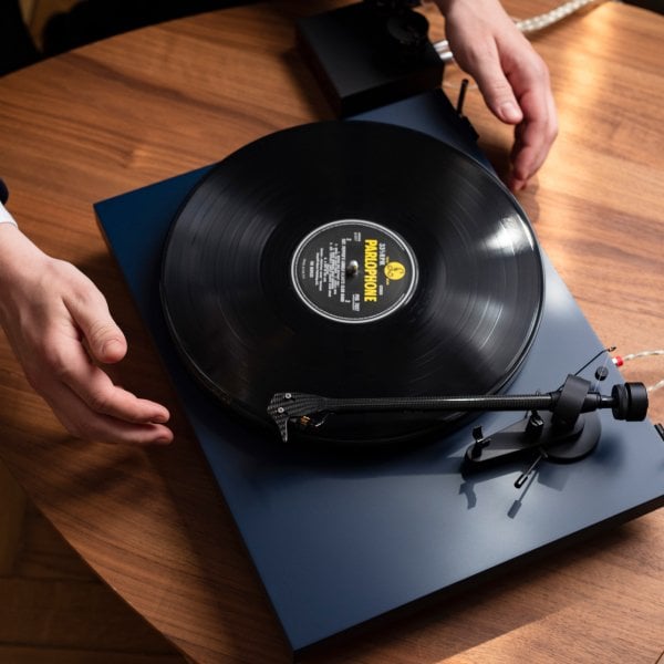 Pro-Ject Debut Carbon Evo