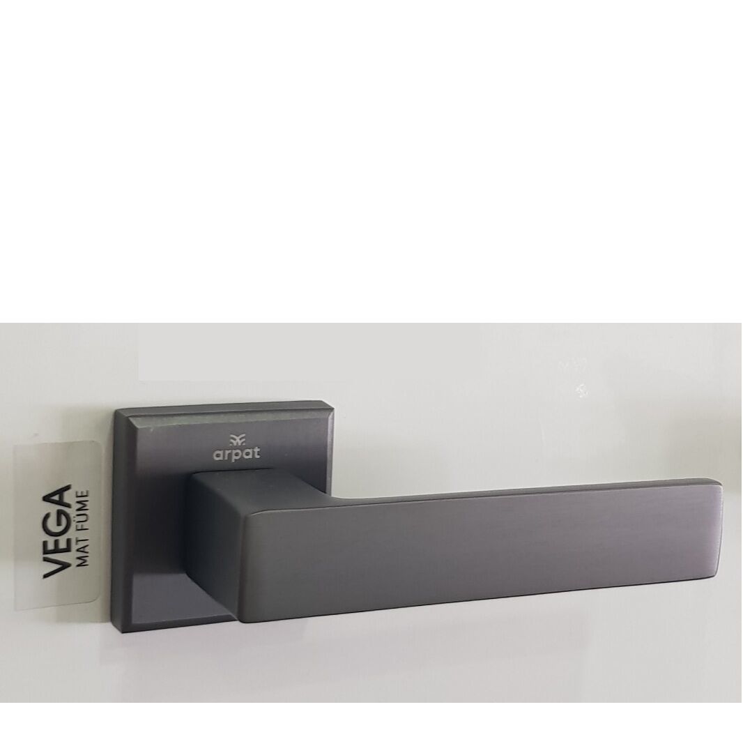ARPAT VEGA MAT FÜME İTALYAN KARE ROZETLİ ALÜMİNYUM WC KAPI KOLU TAKIM