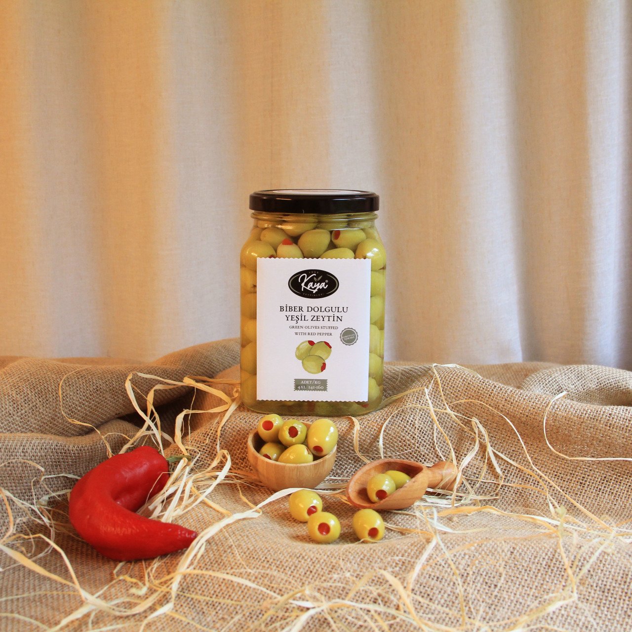 Biber Dolgulu Yeşil Zeytin (900gr Cam)