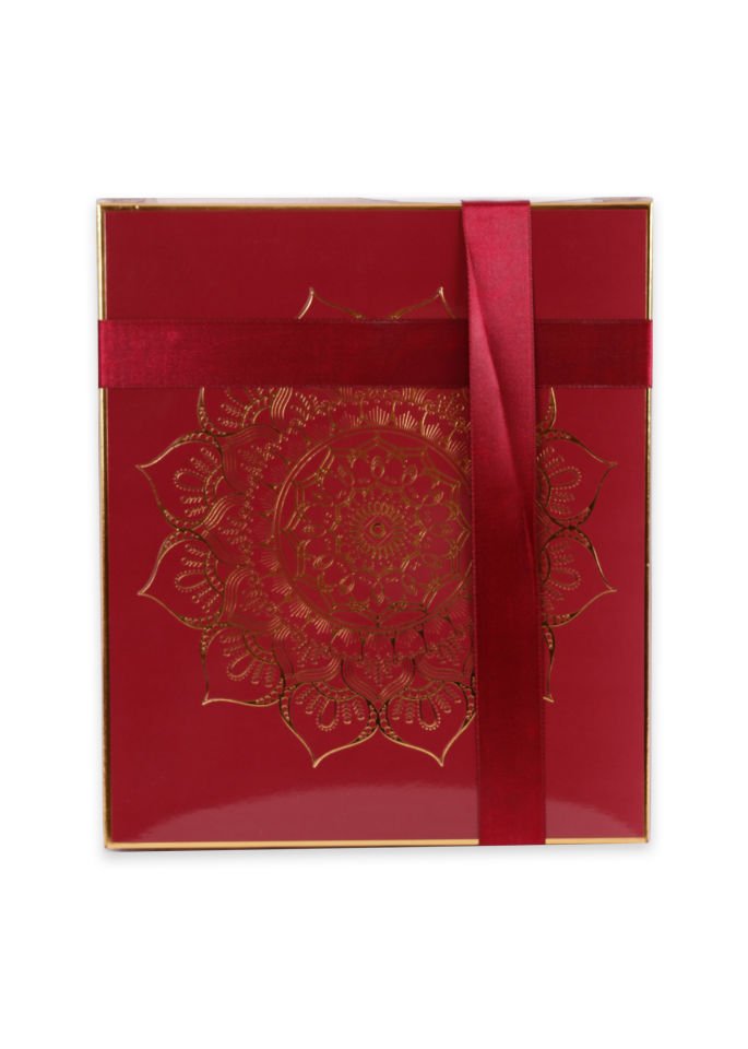 VERA SERİSİ KUTULU KARE SET (Seccade+Şantuk Yasin+İnci Tespih) NO:1 BORDO