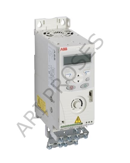 ABB ACS150-03E-04A1-4 1,5kW Ac Motor Sürücü 68581788