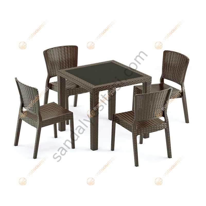 Town 80x80 cm Rattan 4 Kişilik Camlı Masa Takımı Kahve