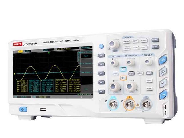 Unit UTD2072CEM 70MHz 2 Kanal Dijital Osiloskop