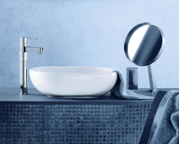 Grohe Lineare Sifon Kumandalı Yüksek Lavabo Bataryası 32250000