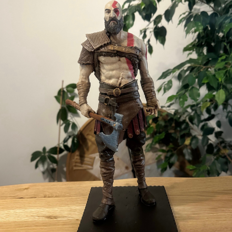 Kratos Biblo