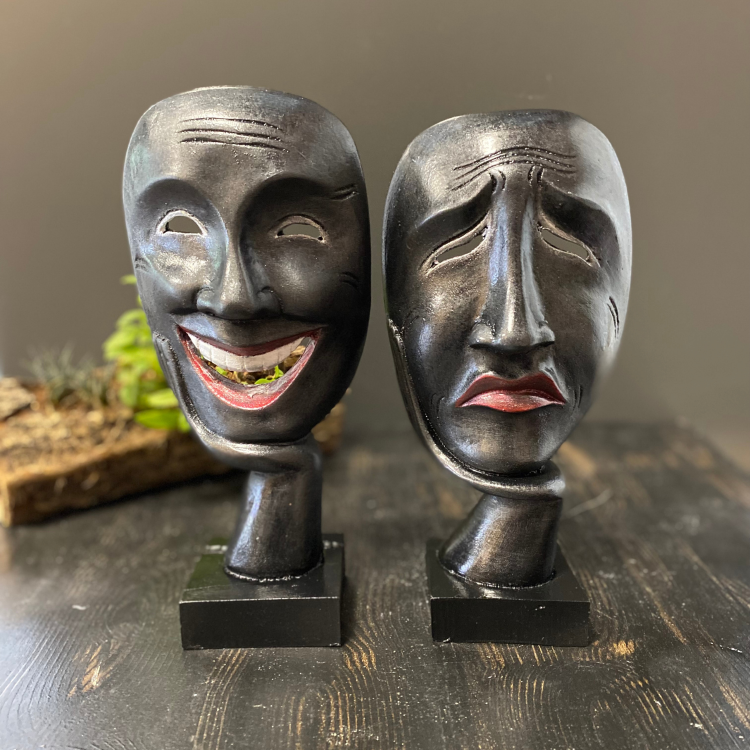 Gülen ve Üzgün Ağlayan Mask