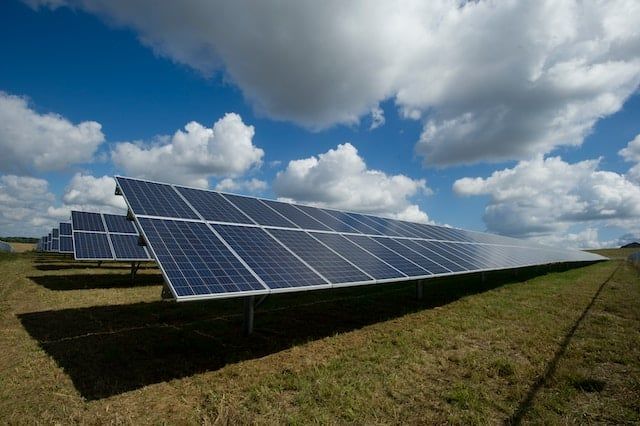 Güneş Enerjisi: Temiz ve Sürdürülebilir Bir Enerji Kaynağı