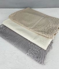 LEKE TUTMAZ DANTEL MODEL MASA ÖRTÜSÜ GRİ 160X220 CM