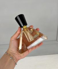 KRİSTAL PARFÜM ŞİŞESİ ÜÇGEN MODEL GOLD