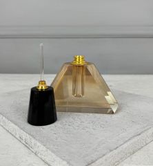 KRİSTAL PARFÜM ŞİŞESİ ÜÇGEN MODEL GOLD