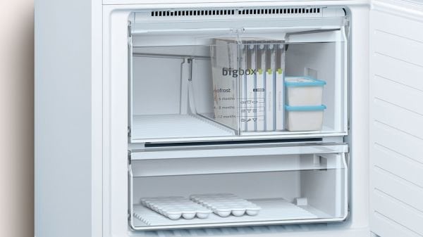 Profilo BD3076WFAN Alttan Donduruculu Buzdolabı