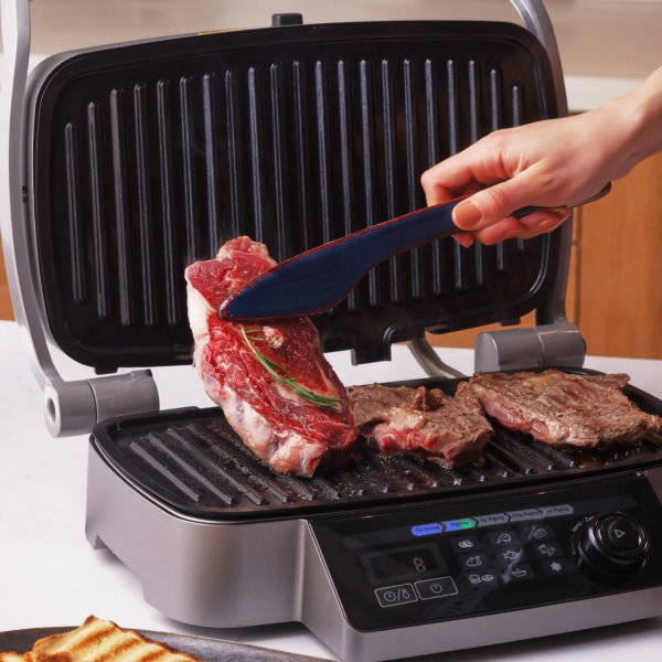 Karaca Multigrill XL Akıllı Otomatik Izgara Ve Tost Makinesi 8 Dilimli 9 Programlı 2100 W