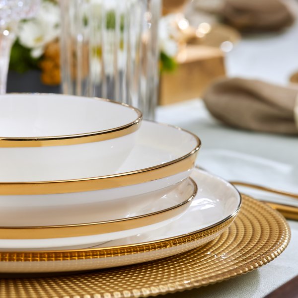 Karaca Streamline Eclipse Gold 57 Parça 12 Kişilik Porselen Yemek Takımı