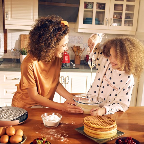 Karaca Funday Silver Çıkarılabilir Plakalı Waffle Makinesi 1000W