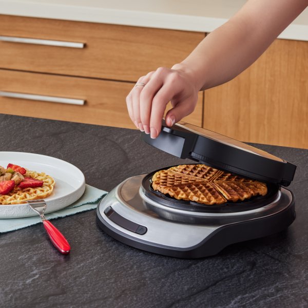 Karaca İnox Waffle Makinesi