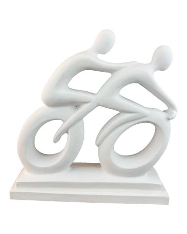 SOYUT BİSİKLETE BİNEN ÇİFT