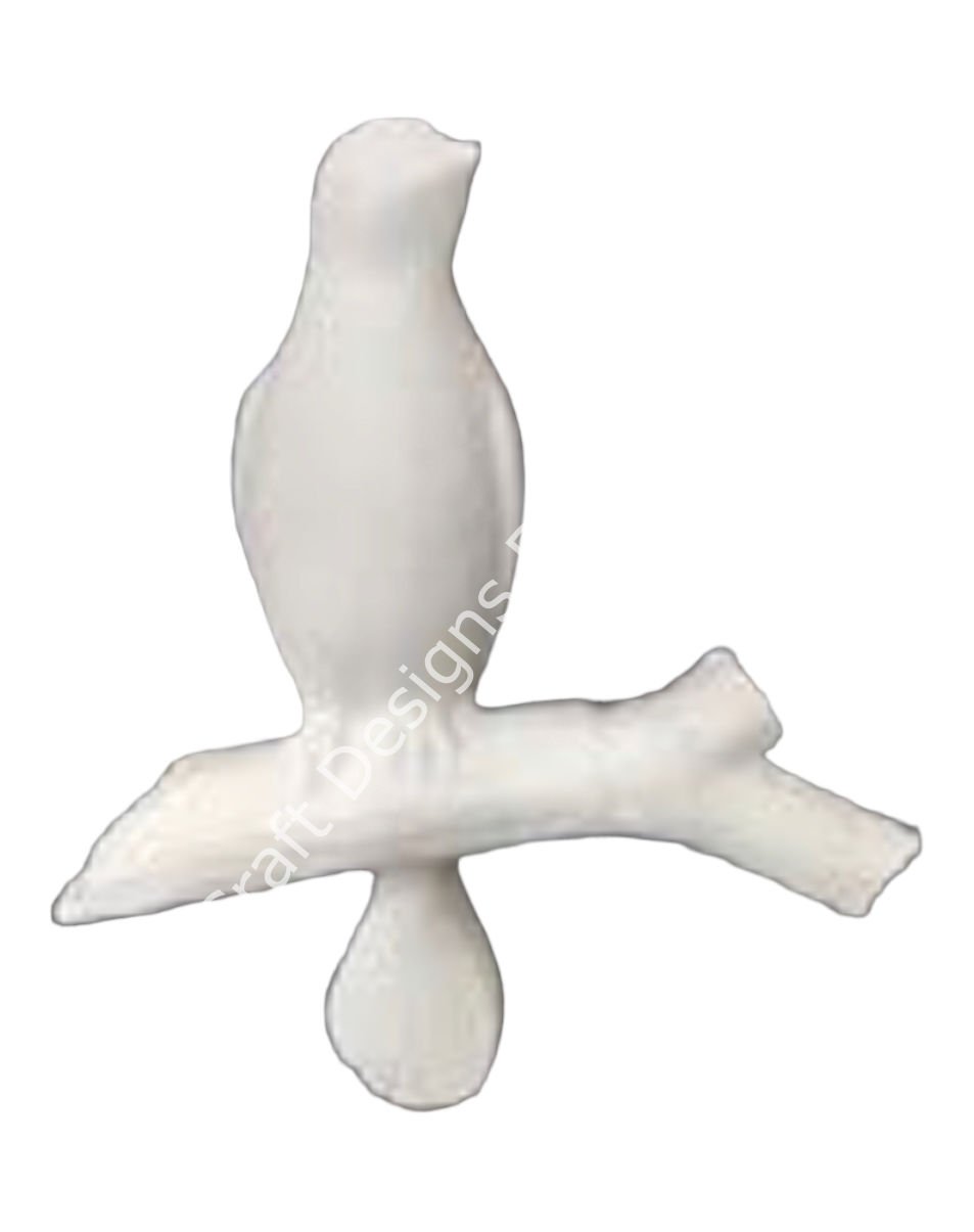 DALDAKİ KUŞ