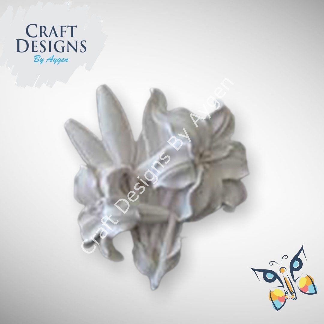 LILYUM ÇIÇEK 26 X 24 CM