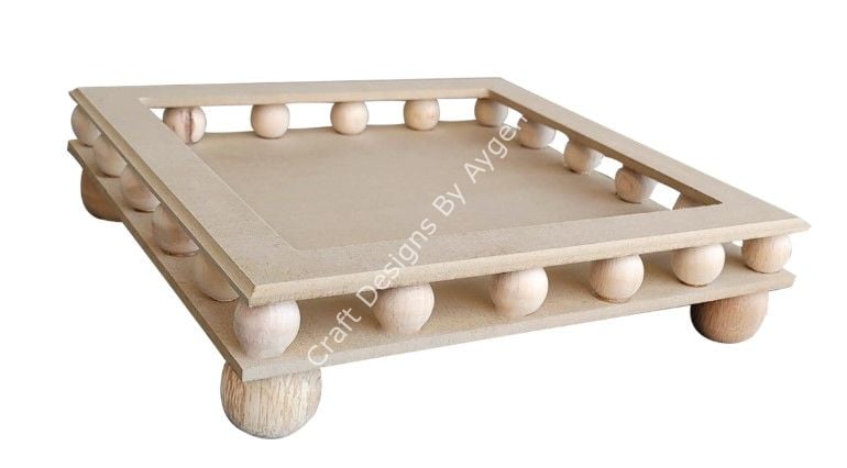 BONCUKLU KÜÇÜK KARE TEPSİ 25X25