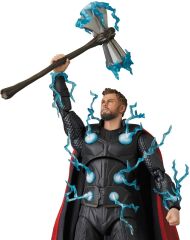 MAFEX No.104 Avengers Infinity War: Thor Aksiyon Figür